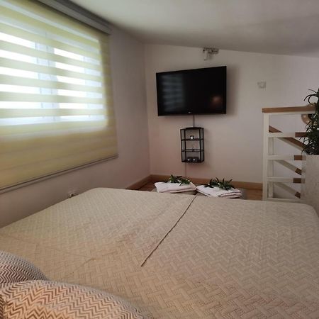Zona Apartments 2 Zrenjanin Exterior photo